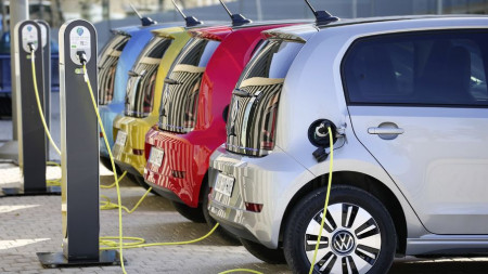 Aides aux entreprises investissant dans des infrastructures de charge pour véhicules électriques